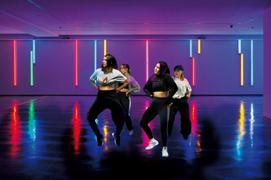 10_Uniswiss Dance Group Dynamo Saal