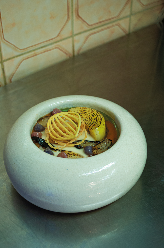Fertiges Gericht mit der Kartoffelrose.