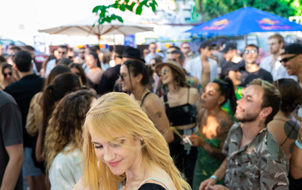 Dancing crowd