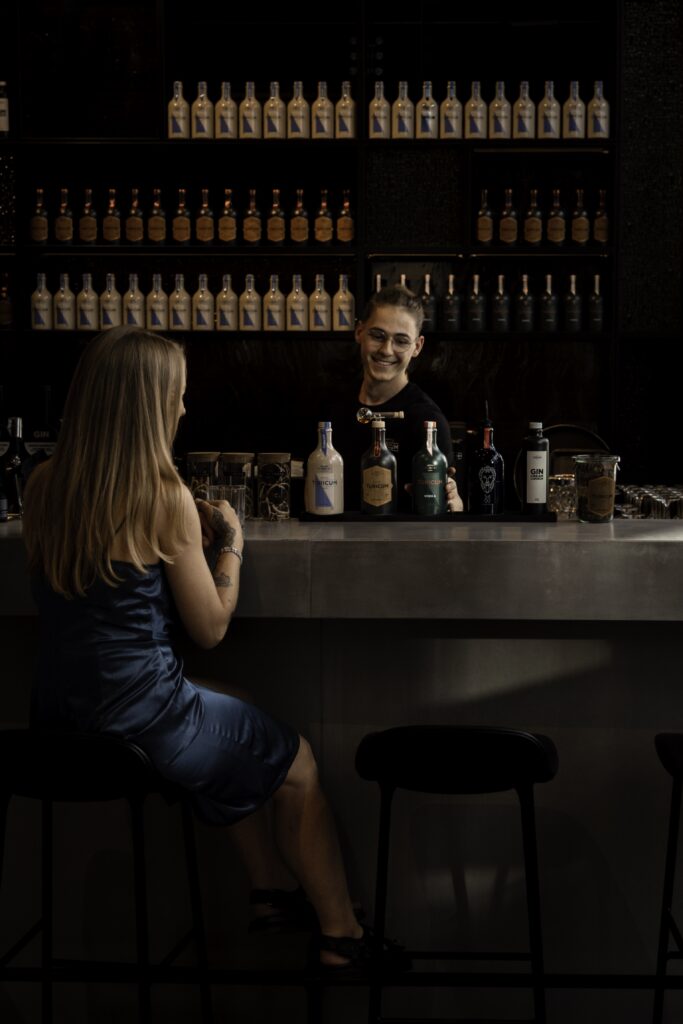 07_Bar